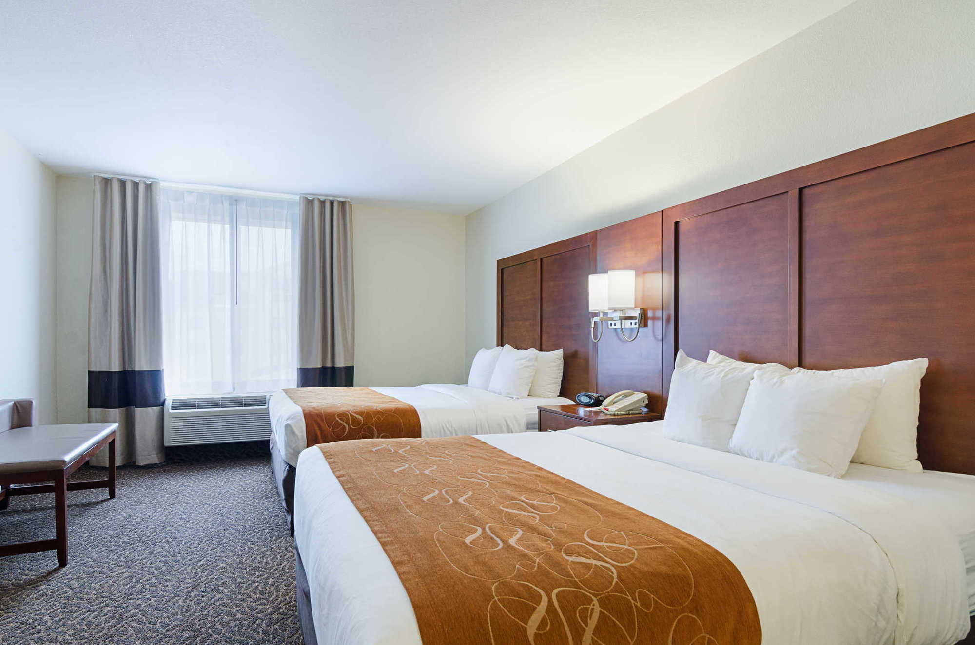 Quality Suites Springdale West I-49 Bilik gambar